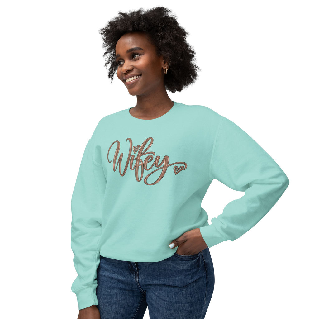 Wifey Crewneck Sweatshirt | Cozy Bridal Sweatshirt | Newlywed Wife Gift | Cute Wife Sweater 💍🤎