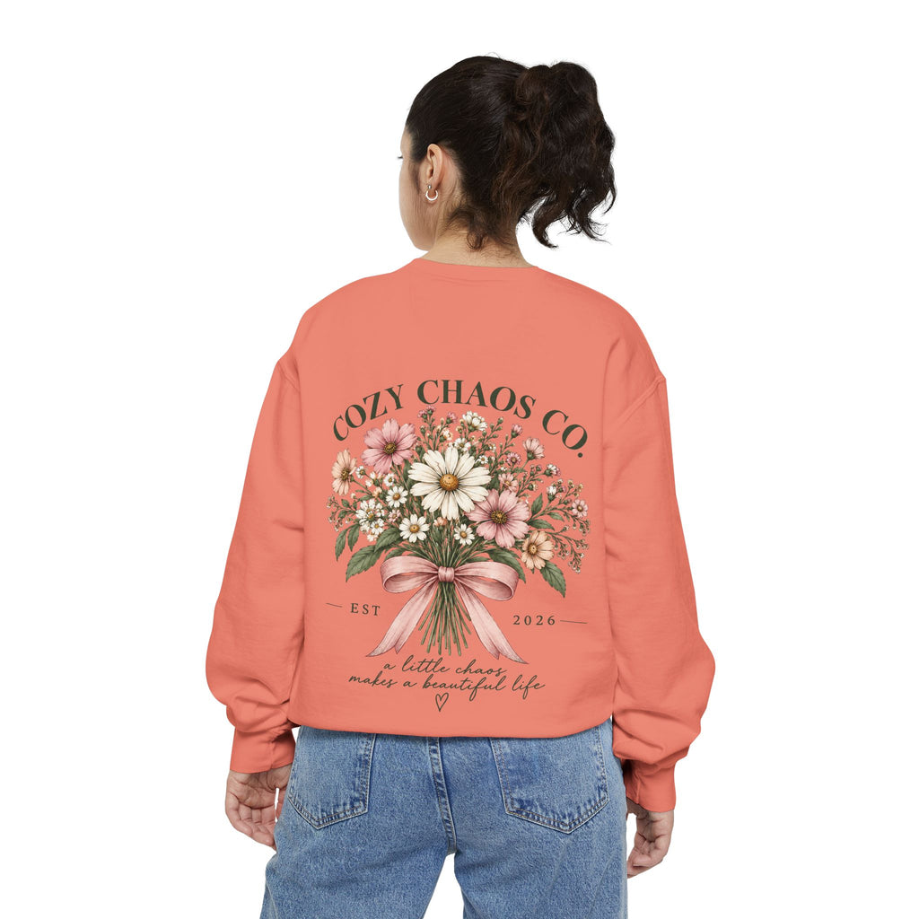 Cozy Chaos Co. Vintage Wildflower Sweatshirt 🤍