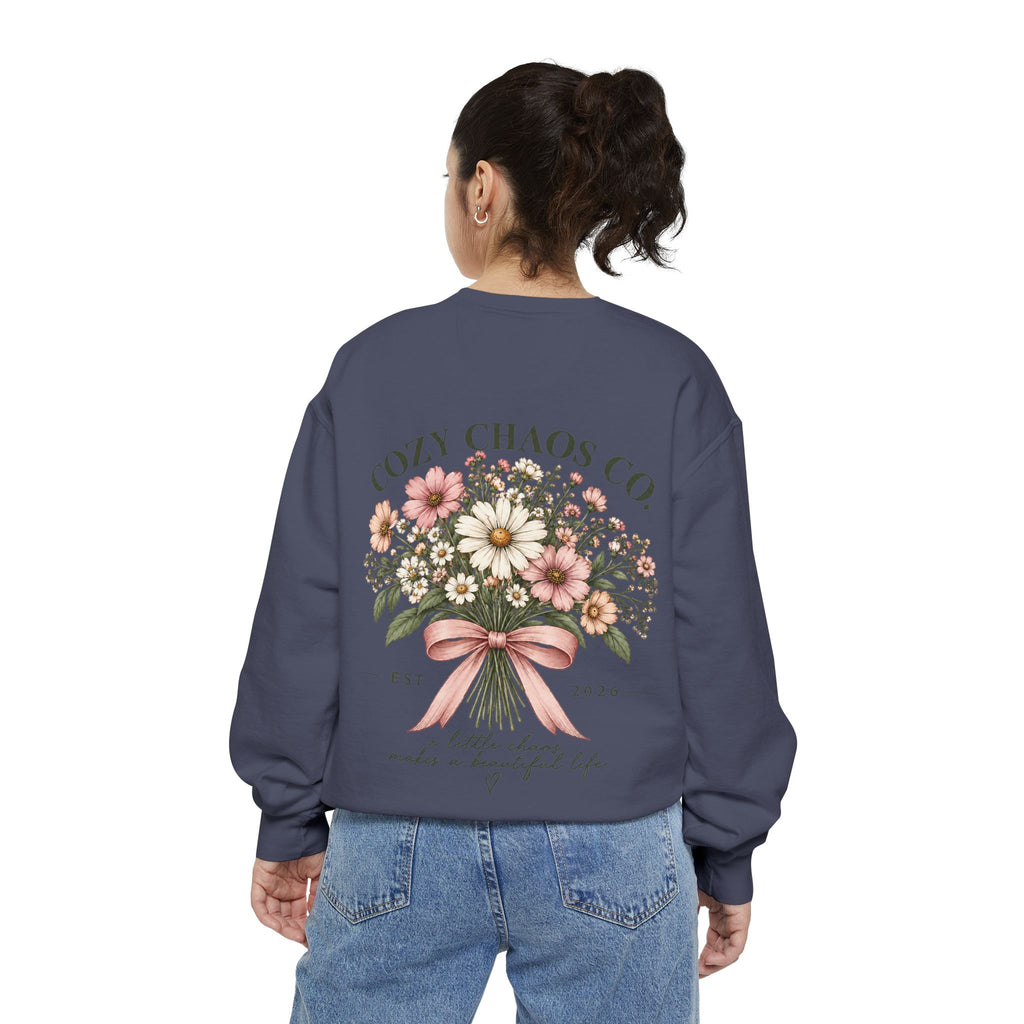 Cozy Chaos Co. Vintage Wildflower Sweatshirt 🤍