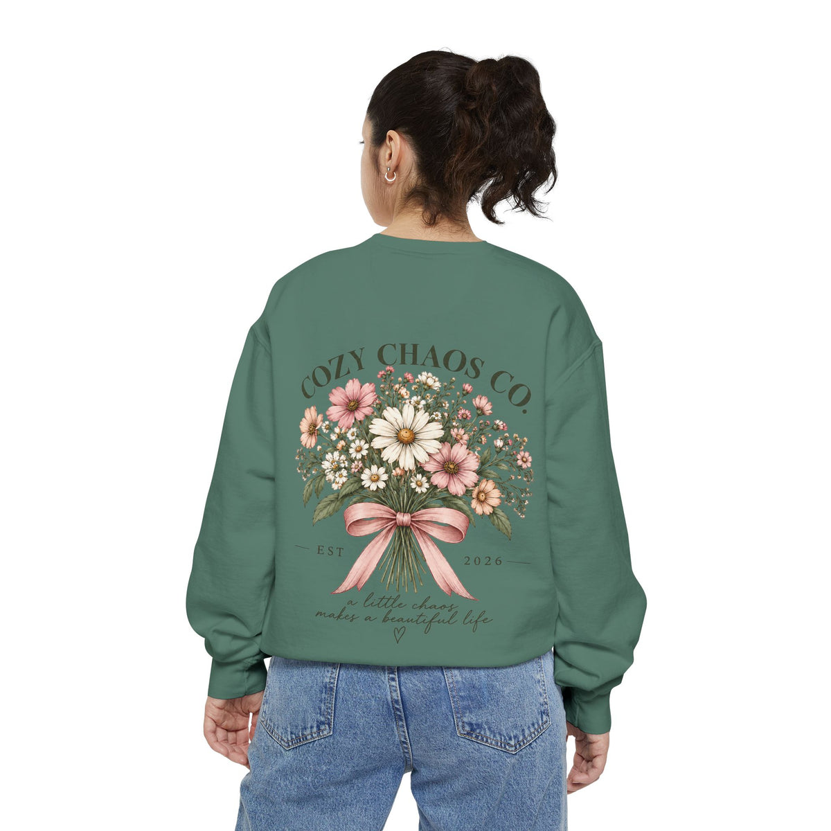 Cozy Chaos Co. Vintage Wildflower Sweatshirt 🤍
